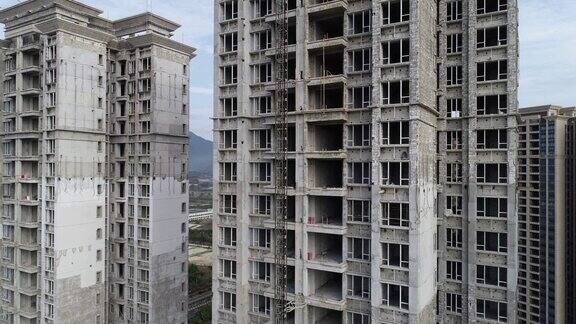 中国多层公寓建筑工地的航拍画面