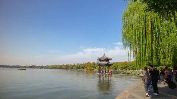 杭州城市阳光明媚的夏日著名的湖湾宝塔拥挤的码头全景时光流逝4k中国