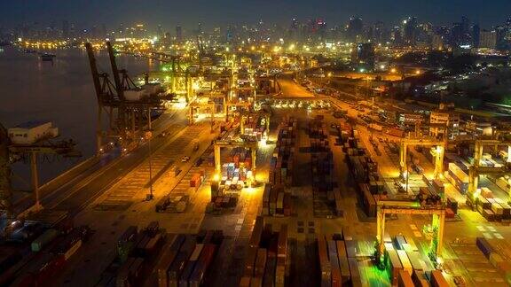 工业港口夜间作业