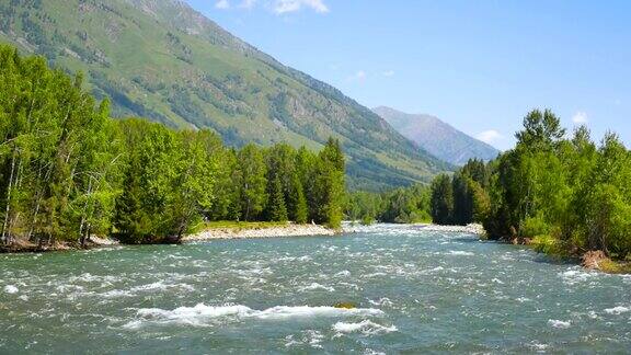 新疆河木的自然景观