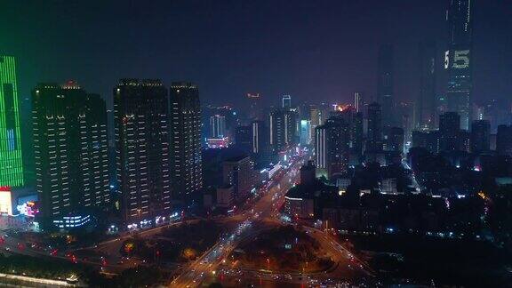 夜间照明长沙市区滨江湾交通大桥街道道路航拍全景4k中国