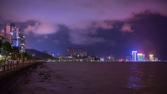 中国夜光天空珠海市海湾海岸线全景4k时间