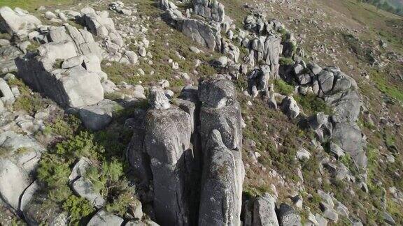 鸟瞰国家公园的花岗岩Peneda-Gerês葡萄牙