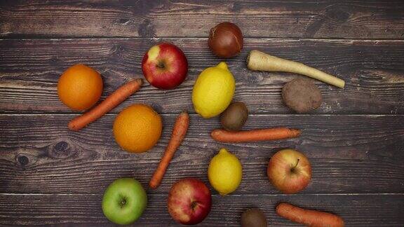 水果和蔬菜在木制桌子-停止运动