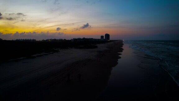 长沙海滩的黎明日出