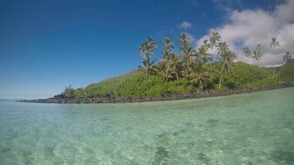 库克群岛拉罗汤加的穆里泻湖岛