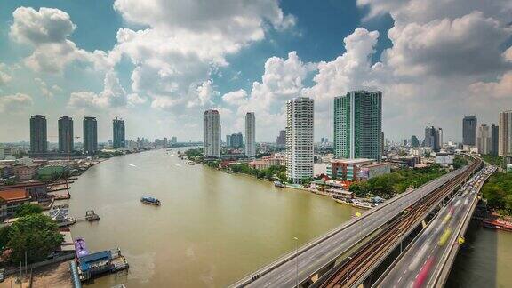 泰国晴朗的天空云彩屋顶曼谷河交通全景4k时间推移