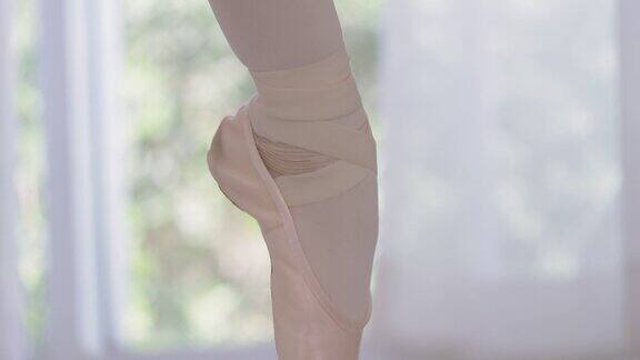 芭蕾舞者的脚步