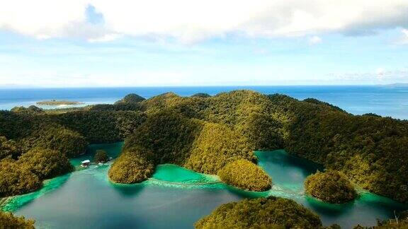 鸟瞰图热带泻湖大海海滩热带岛屿Siargao、菲律宾