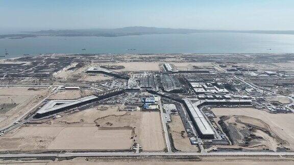 正在建设中的海滨机场
