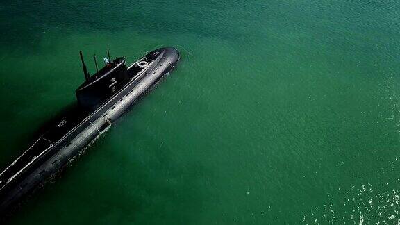 鸟瞰图-战斗战役中的导弹潜艇