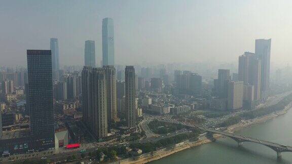 长沙市市中心著名的滨江交通湾大桥晴天航拍全景4k中国
