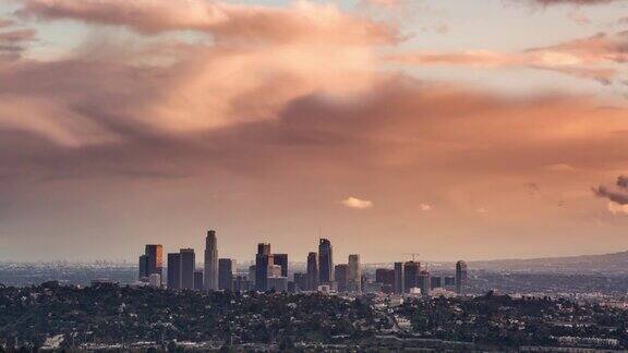 洛杉矶市中心的在黄金时间云景时光