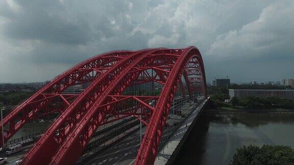 河上的世弘桥