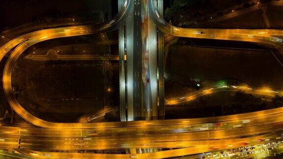 日落之夜照亮台北城市交通路口空中俯瞰4k时间台湾