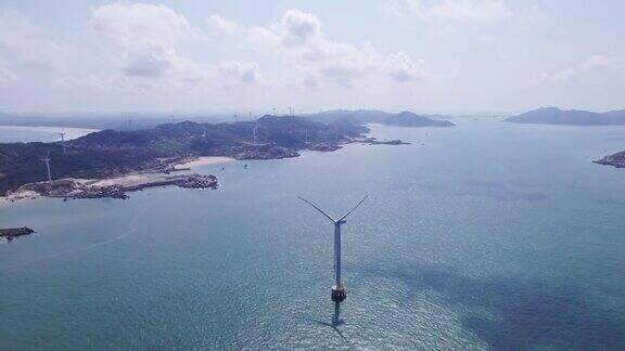 无人机鸟瞰壮丽的海上风力发电厂