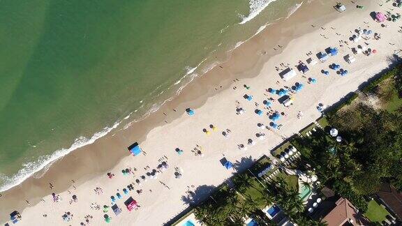 巴西海滩的顶视图