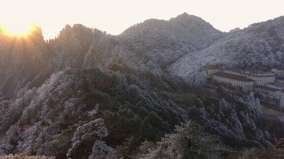 黄山雪景日出