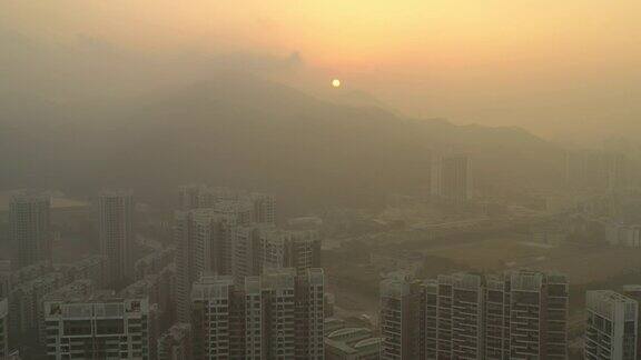 日落珠海市滨江公寓综合区山区航拍全景4k中国