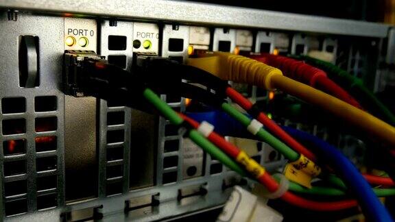 LAN电缆连接特写