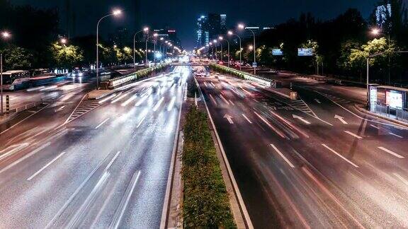 北京高速公路夜间轻轨中国
