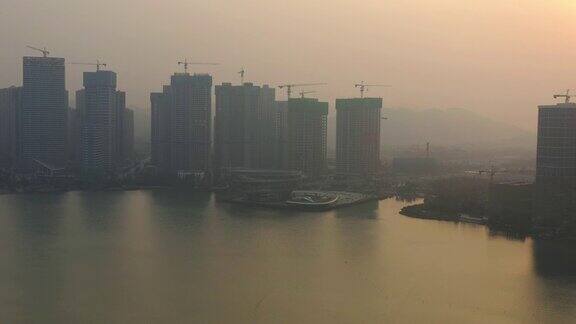 长沙市日落时分梅溪湖畔建设海湾住宅现代码头航拍4k中国全景