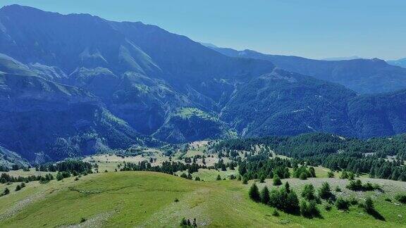 法国阿尔卑斯山的梅尔坎图尔国家公园