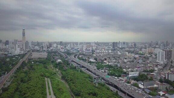 鸟瞰图曼谷市区现代办公大楼曼谷市区商业泰国4K