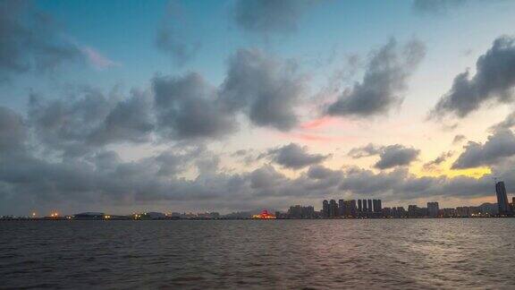 中国日落天空珠海城市景观海湾全景4k时间