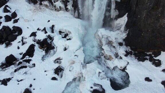 冰岛瀑布鸟瞰图