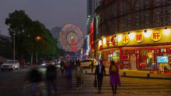 日落时间照明长沙著名体育场步行街摩天轮全景时间间隔4k中国