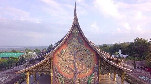 位于泰国乌汶府的诗琳通佛寺