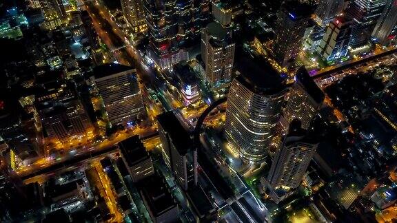 鸟瞰图的时间流逝夜景Chongnonsi曼谷市泰国MahaNakhon大厦