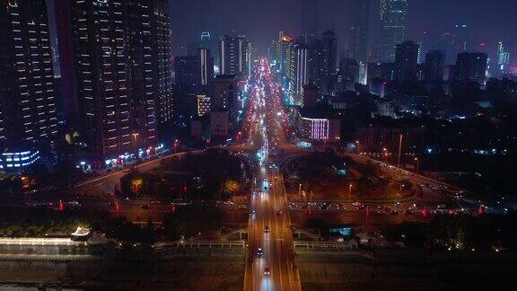夜景照亮长沙市市中心交通桥道路交汇处4k中国航拍全景