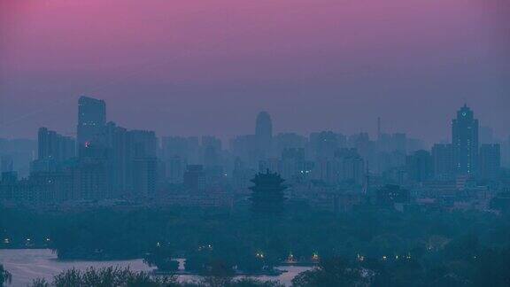 中国城市山东济南大明湖城市景观