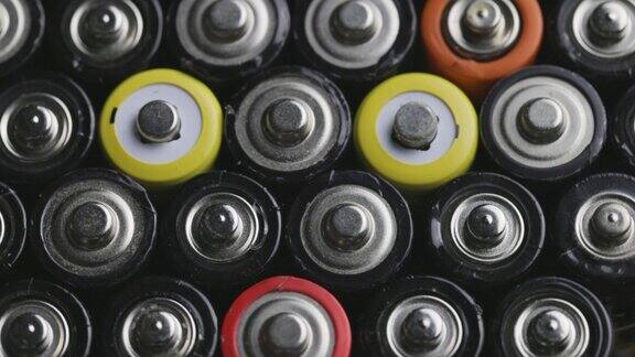很多旧电池不同类型的电池和电池回收旧电池