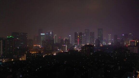 夜景照亮成都市中心区航拍全景4k中国