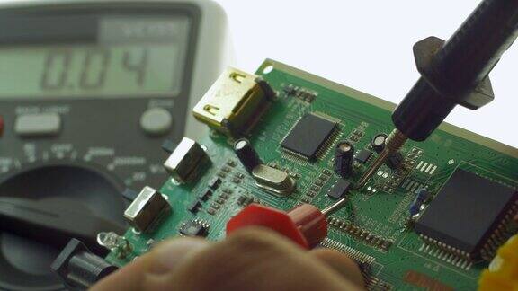 4K宏:电路板上的测量