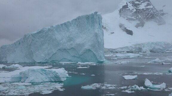 自然、气候变化和天气变化南极洲雄伟的景观北极极端自然山之美联合国教科文组织世界遗产