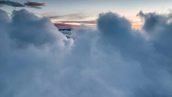 一片壮观的云海