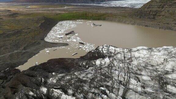 Svinafellsjokull冰川冰岛-冰川的景象-空中淘金