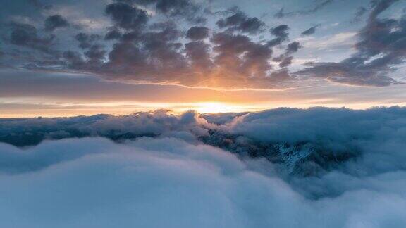 日出云海云层