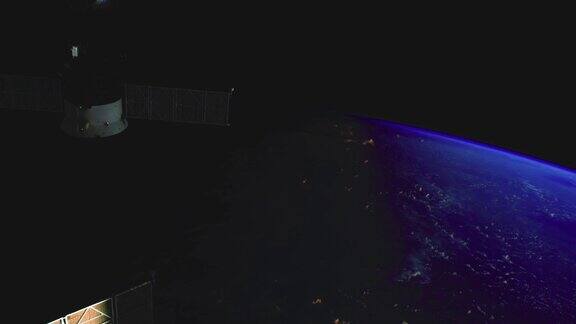 从太空和卫星的角度看地球
