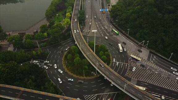 白天武汉城市景观交通路口空中湖泊全景4k中国