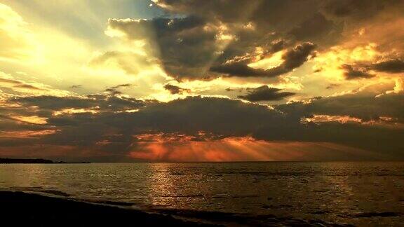 时光流逝希腊海滩上的日落