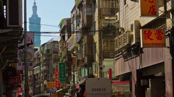 阳光明媚的一天台北城市交通街景全景4k时间流逝台湾
