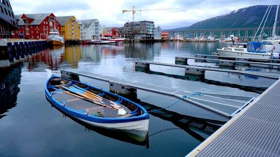 挪威北部特罗姆瑟的一个码头