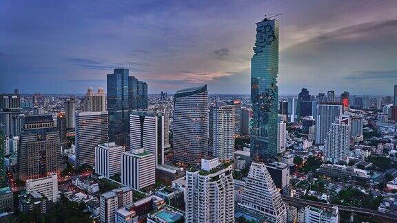 商业中心的日落曼谷