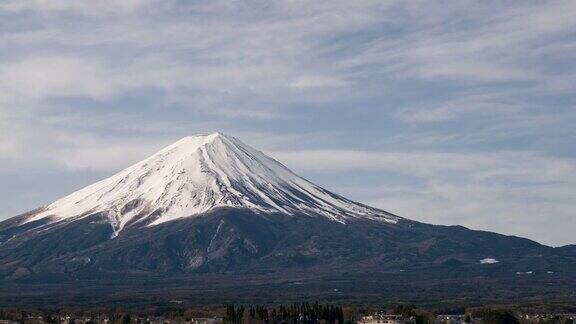 早晨的富士山日本山梨县拉普