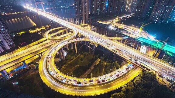 重庆道路交叉口夜间交通状况间隔拍摄
